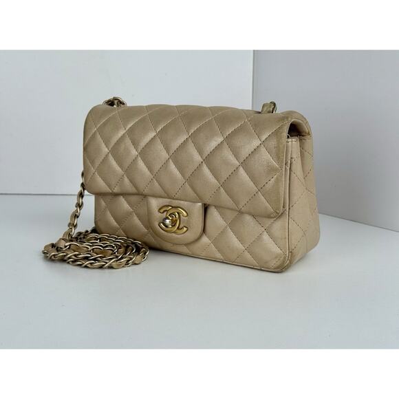 CHANEL Flap Mini Beige Quilted Leather Shoulder Bag - Picture 1 of 16